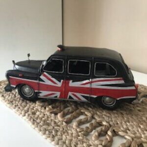 Vintage Style - Metal Car - COLLECTIBLE